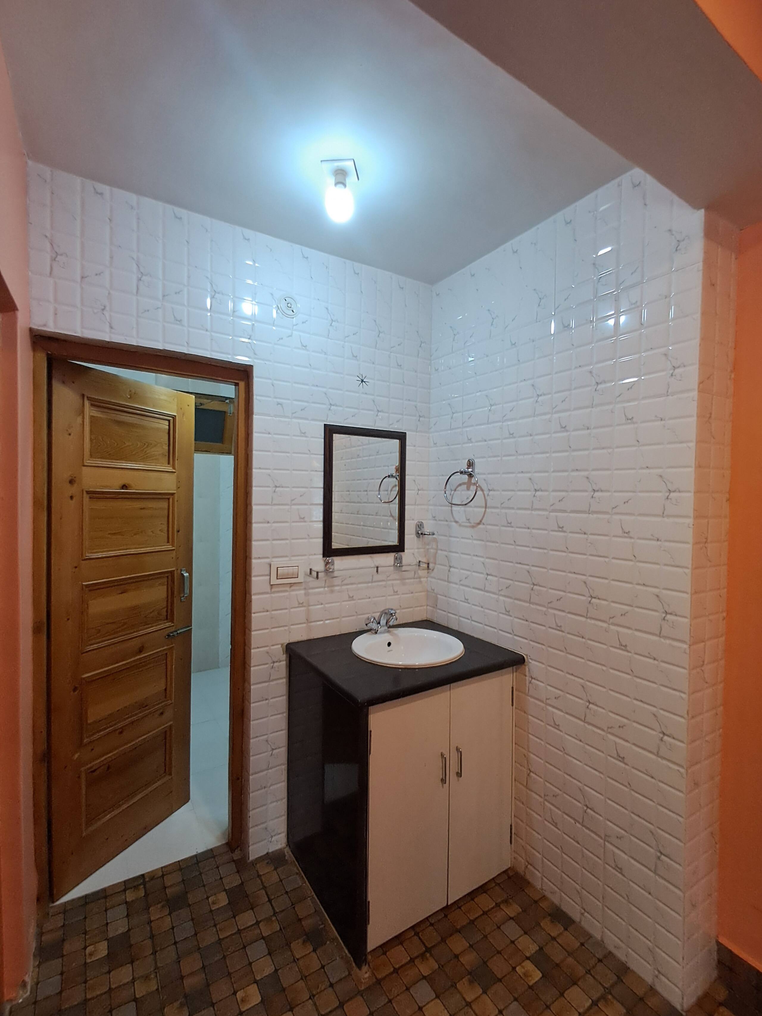 Shantiloka - 2bhk in the Himalayas 30