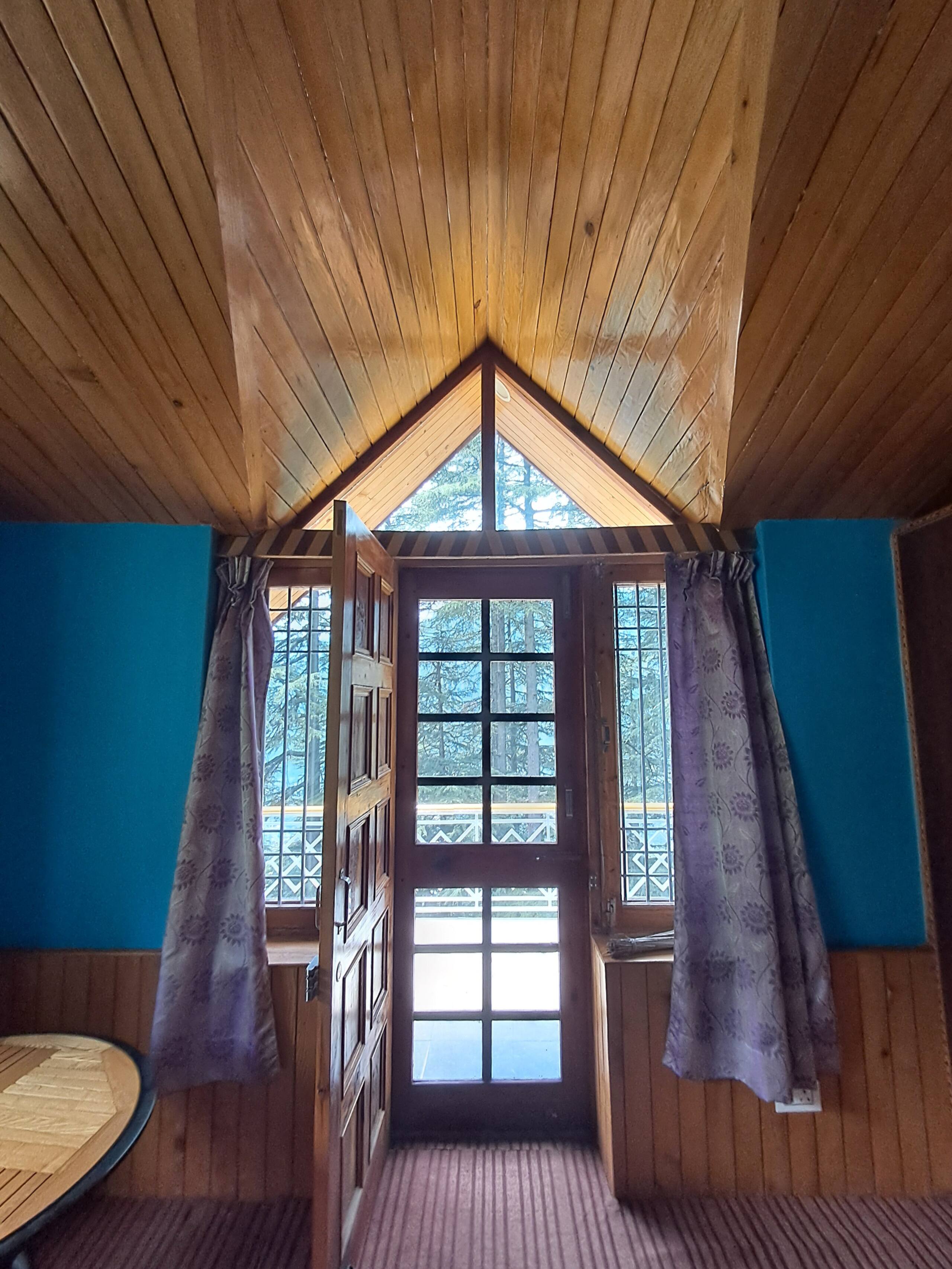 Shantiloka - 2bhk in the Himalayas 6