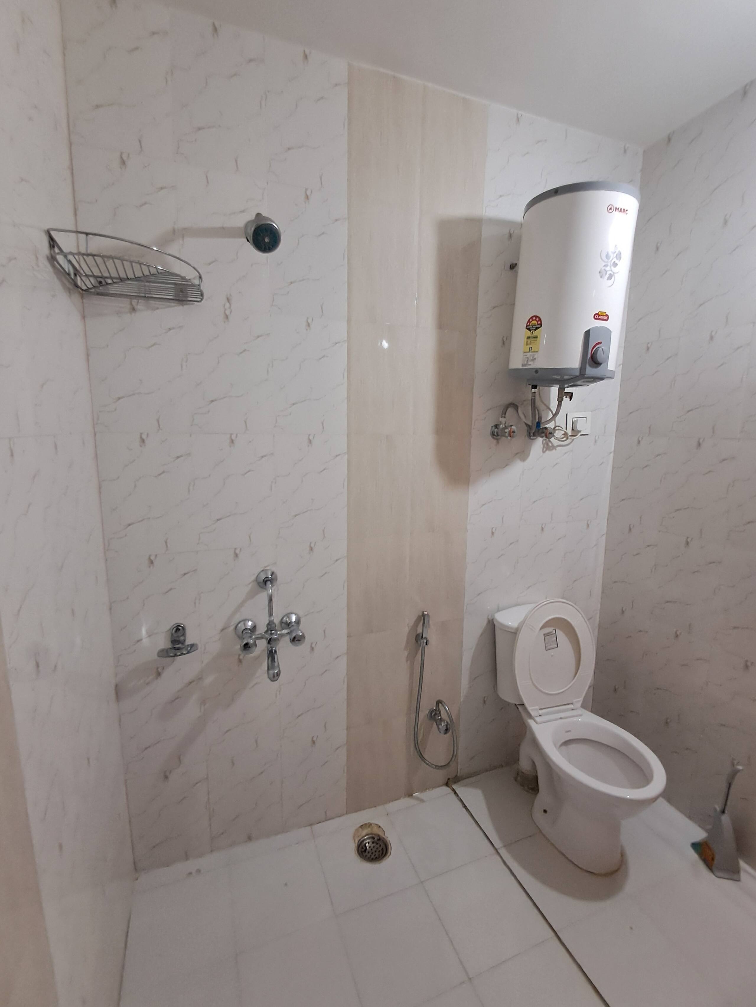 Shantiloka - 2bhk in the Himalayas 32