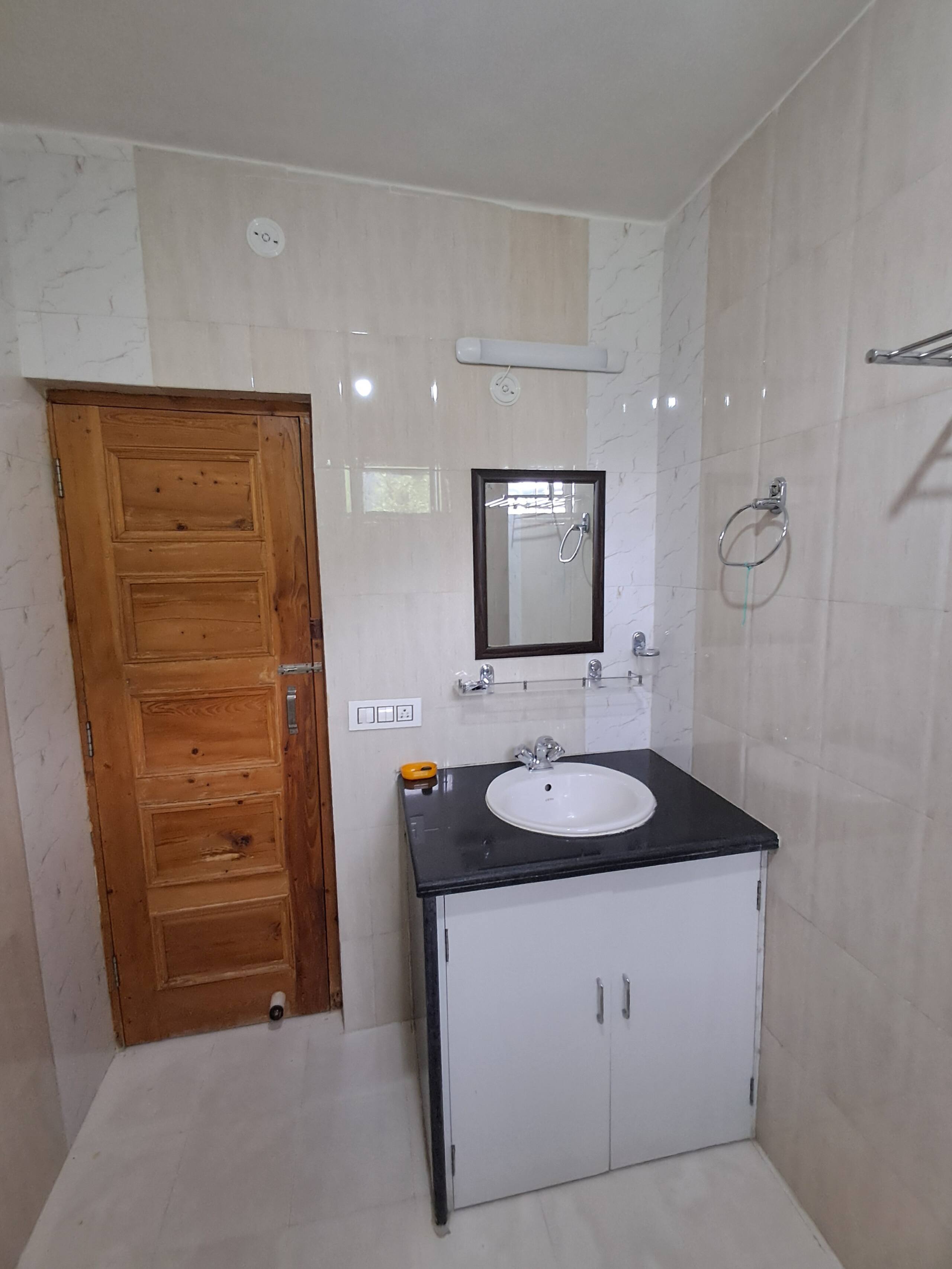 Shantiloka - 2bhk in the Himalayas 27