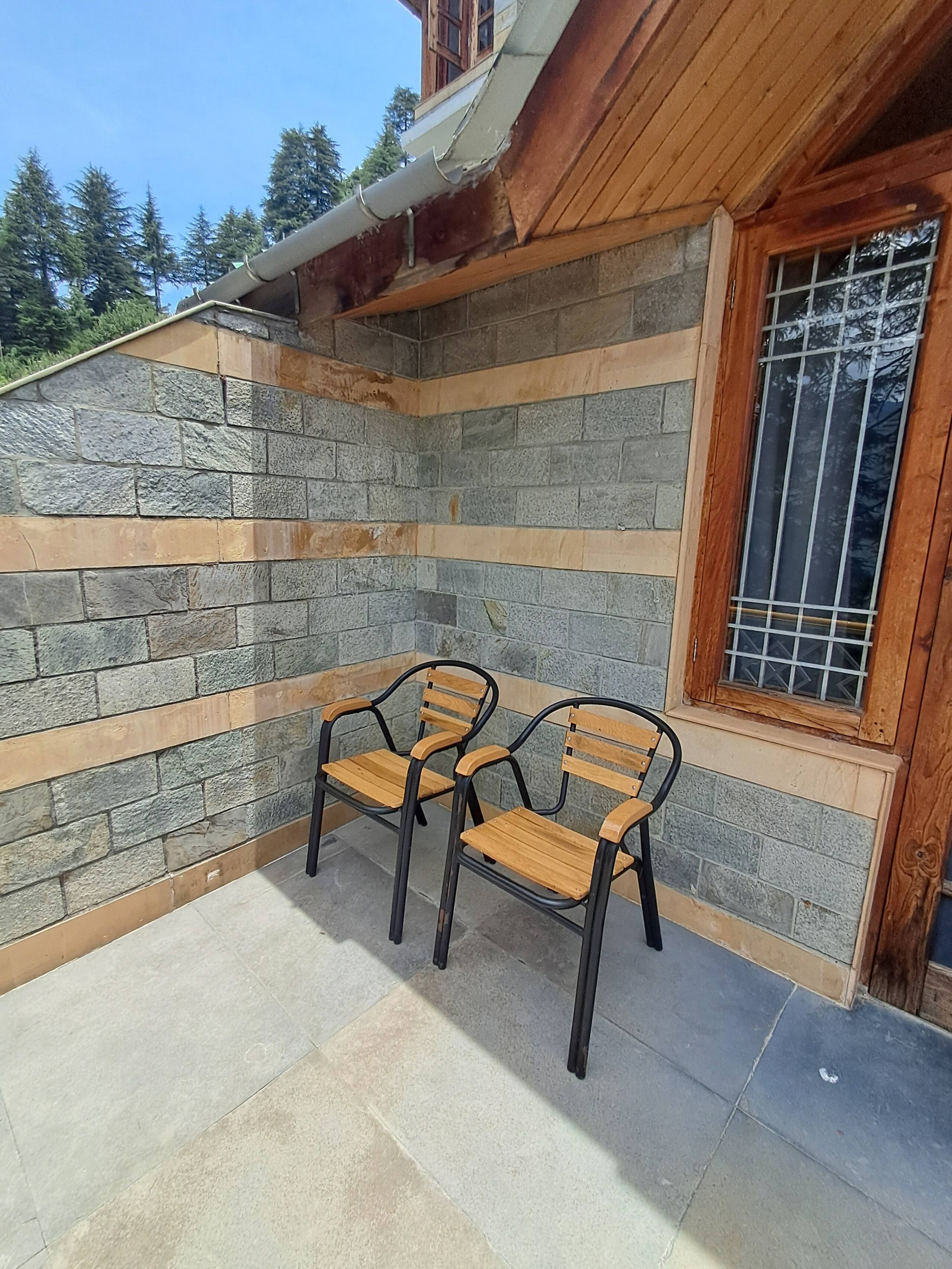 Shantiloka - 2bhk in the Himalayas 34