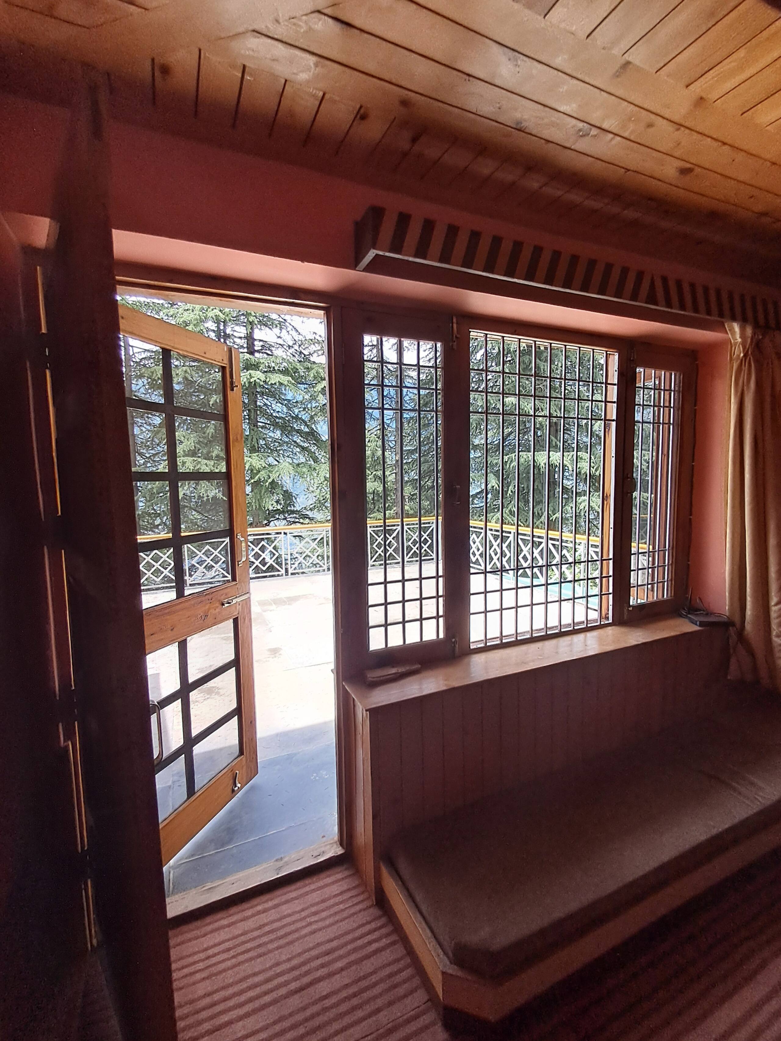 Shantiloka - 2bhk in the Himalayas 12