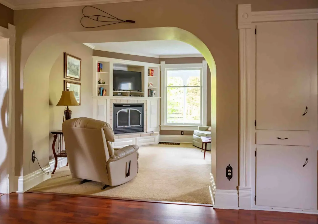 Farmhouse Unique Country Getaways 17
