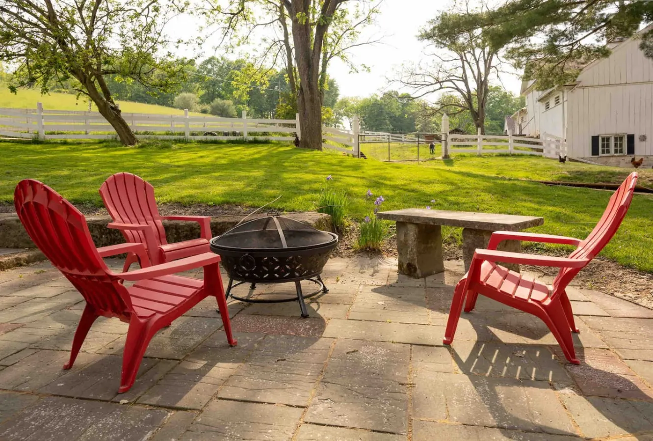 Farmhouse Unique Country Getaways 7