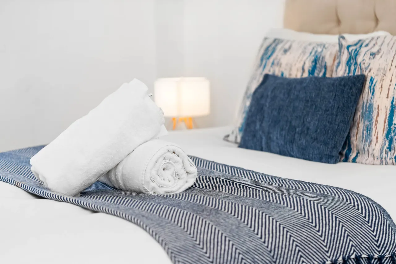 Stylish Central Apartment - JQ - Netflix 16