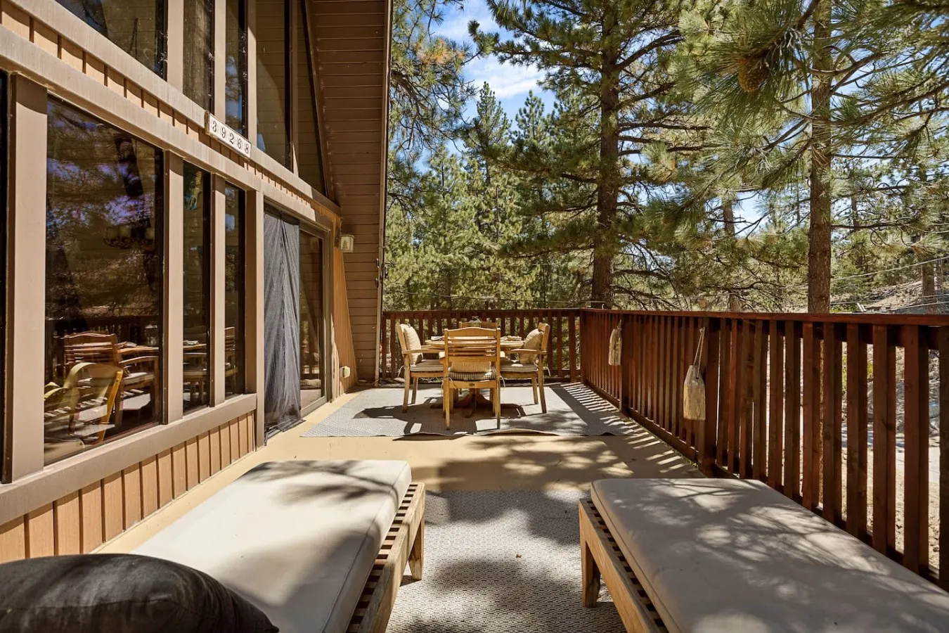 *NEW* Larks Modern Nest Near Lake, Spa & Arcade 15