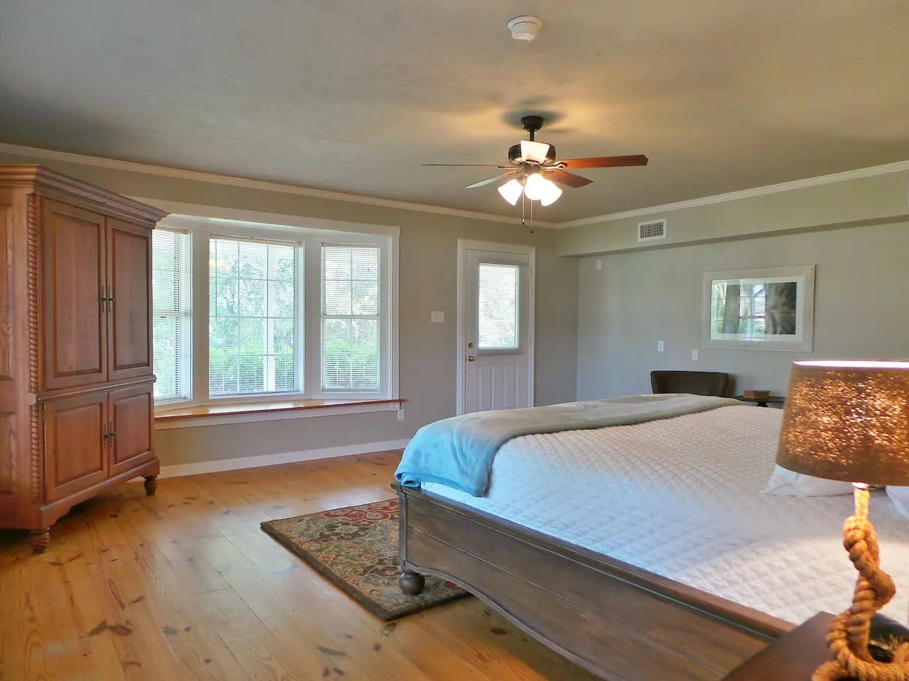 Rambling Ranch: Space & Charm 13