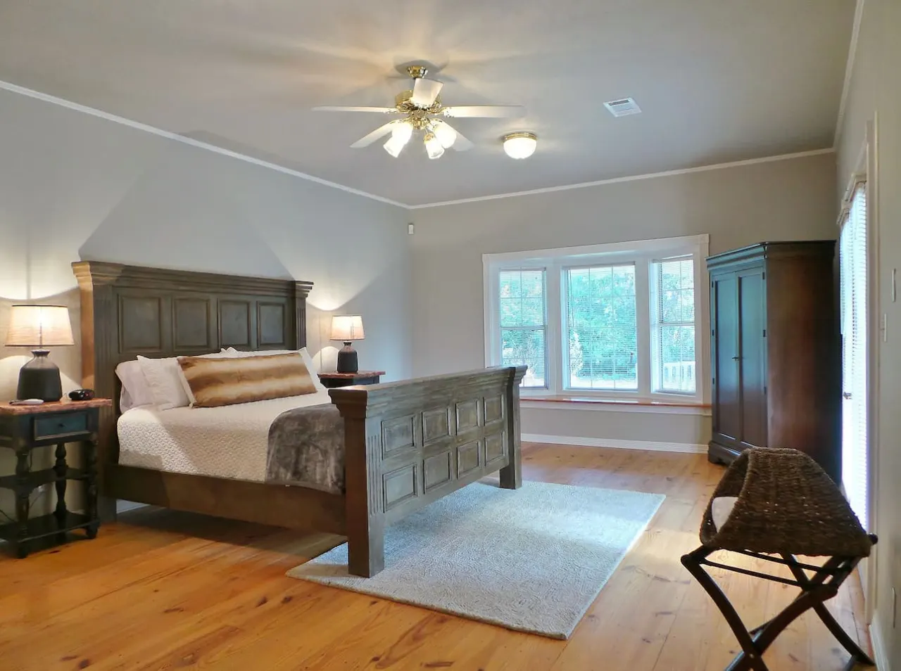 Rambling Ranch: Space & Charm 17