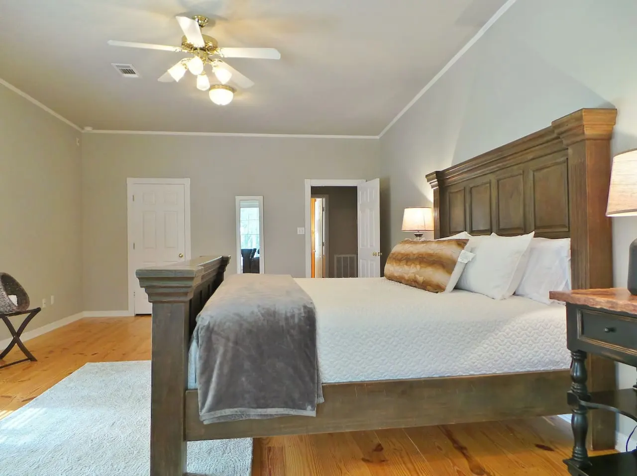 Rambling Ranch: Space & Charm 18