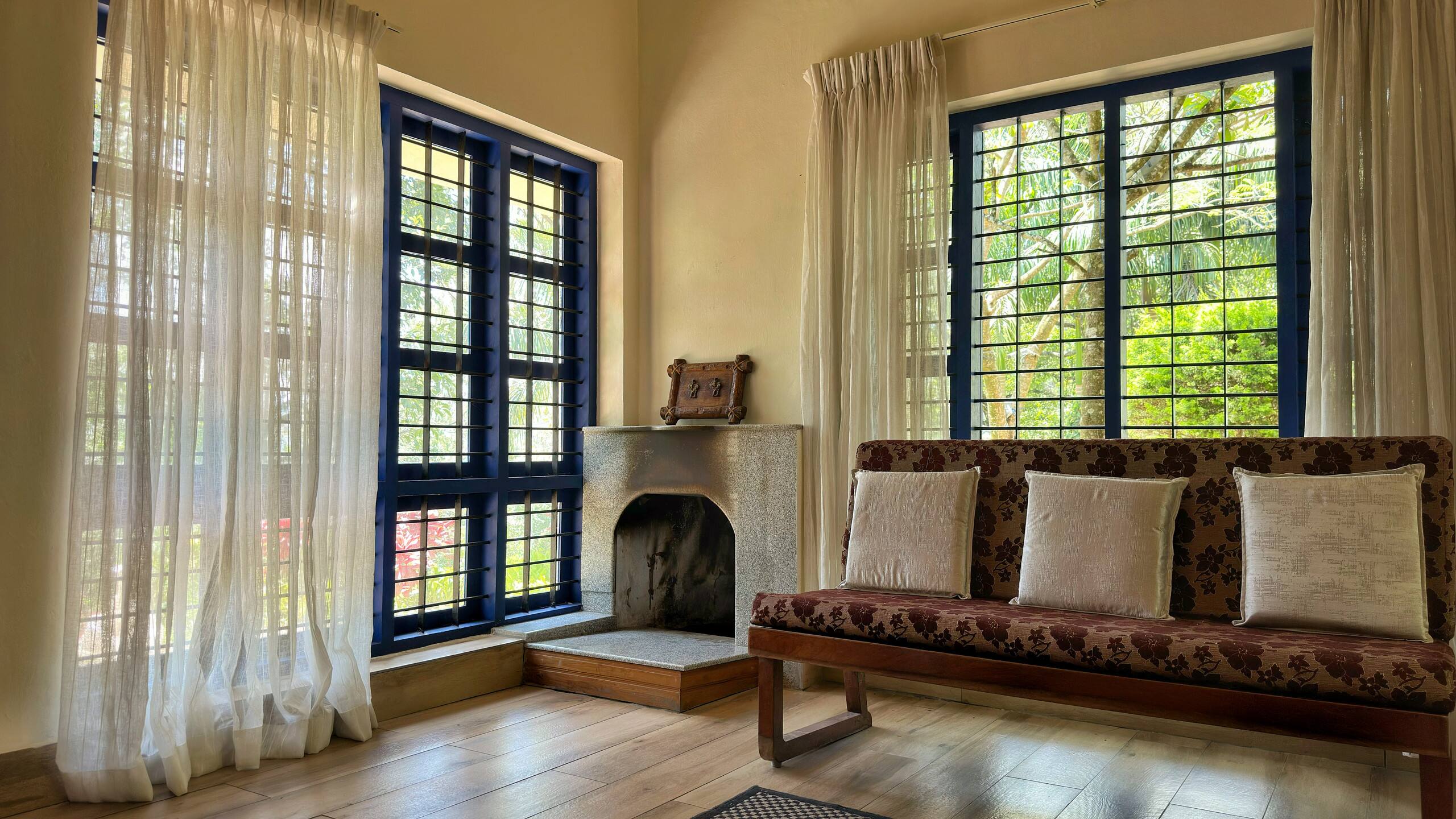 Silver Oaks Plantation Cottage 9