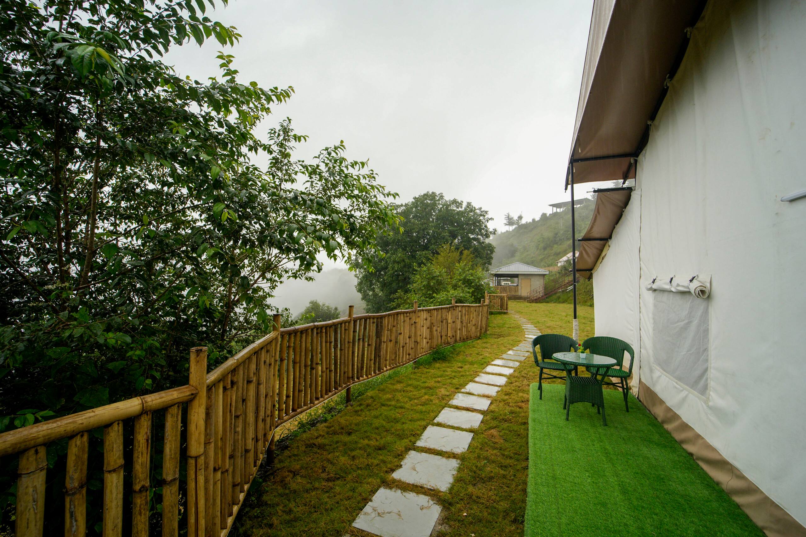 Skylight Retreat - Chail 2BR Luxury Glamping 301 8