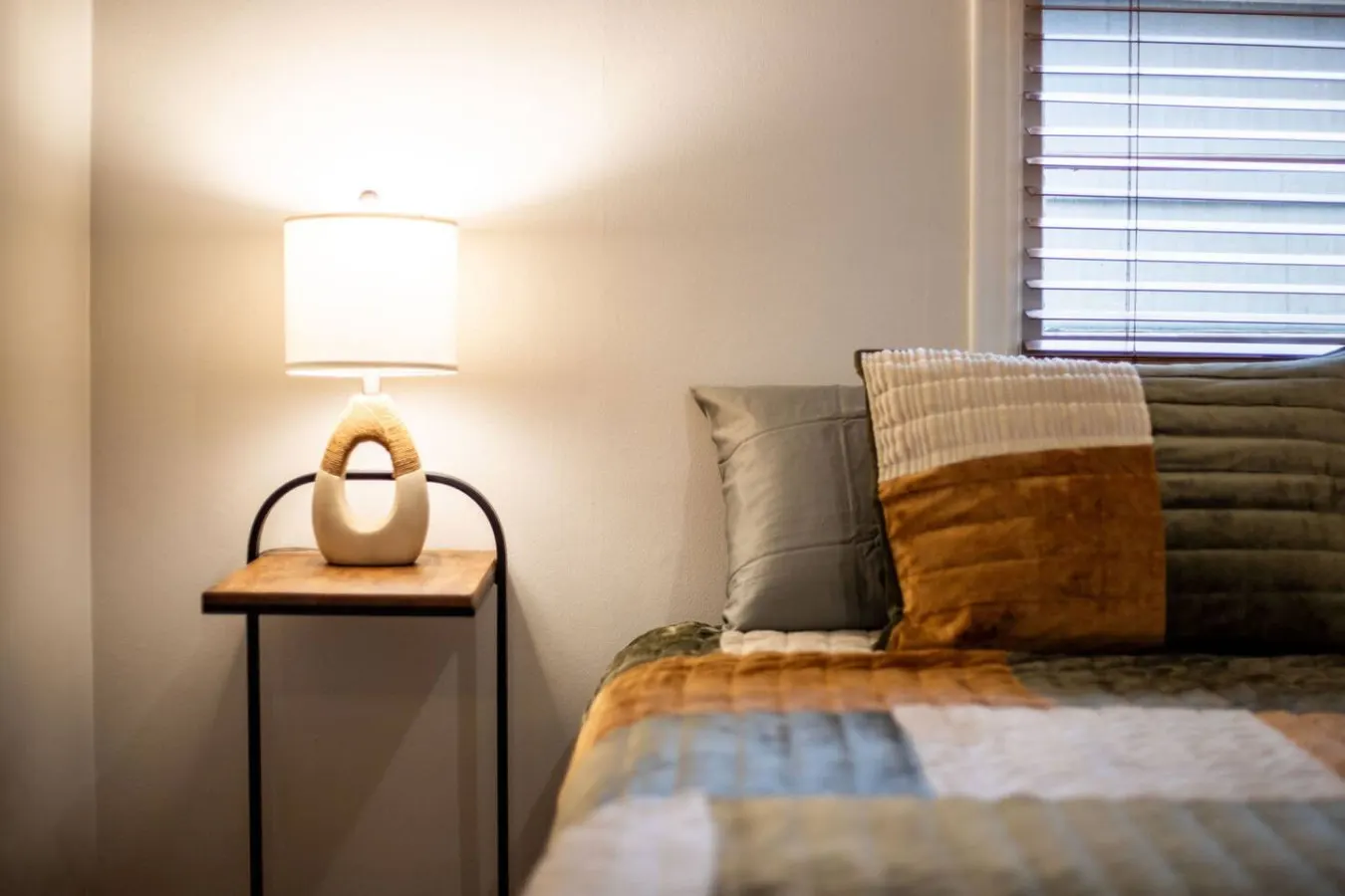 Sugar House Basecamp 4BR Near Park & Dining Sleeps 10 - Near Skiing 11