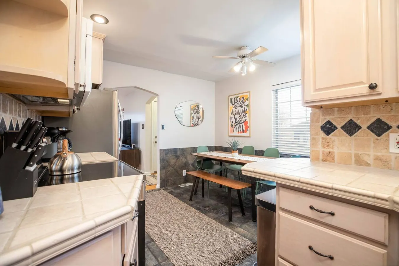 Sugar House Basecamp 4BR Near Park & Dining Sleeps 10 - Near Skiing 20