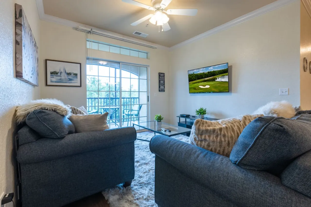 Exquisite 3BR Retreat Near Disney 2