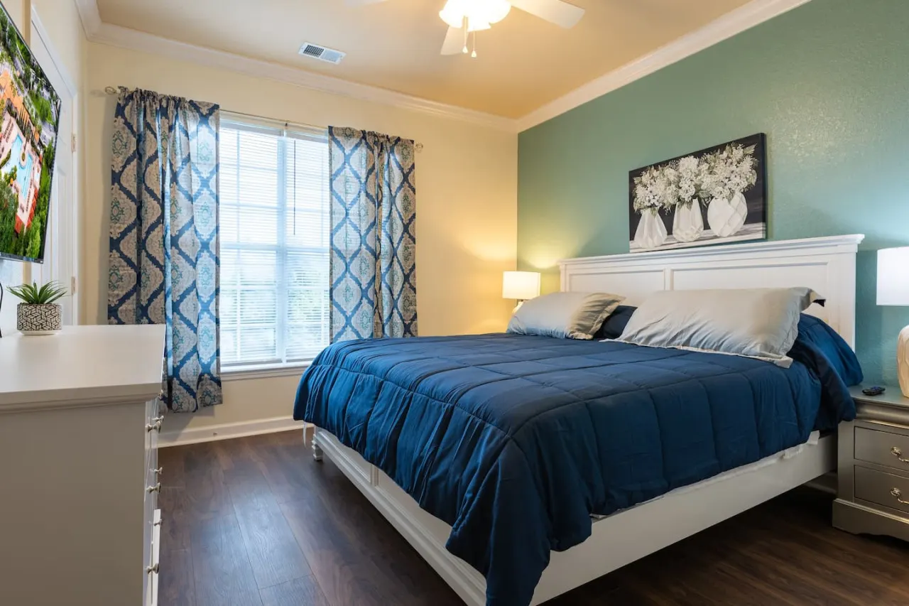 Exquisite 3BR Retreat Near Disney 11
