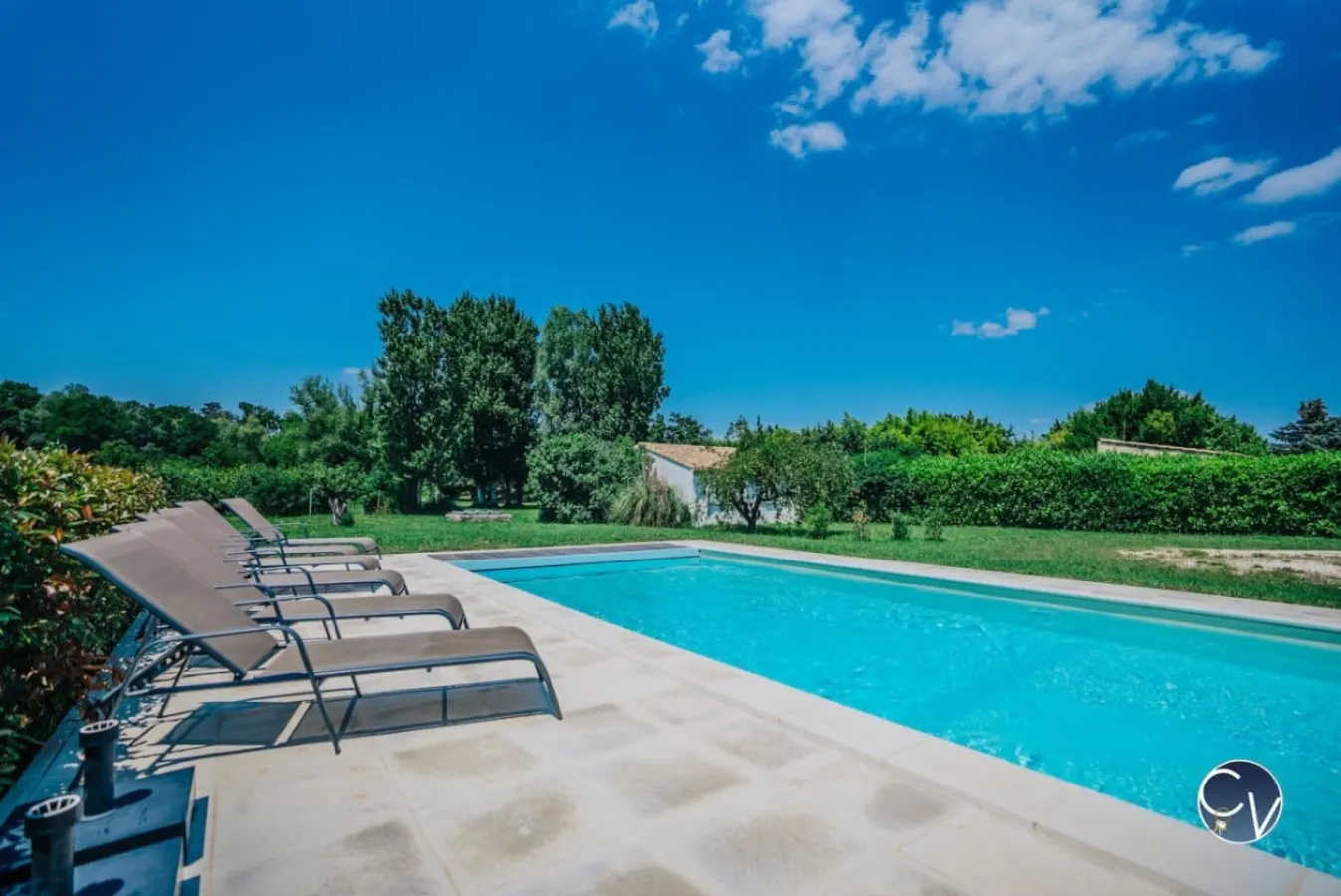 Mazet au calme-Piscine privée-Grand jardin arboré 15