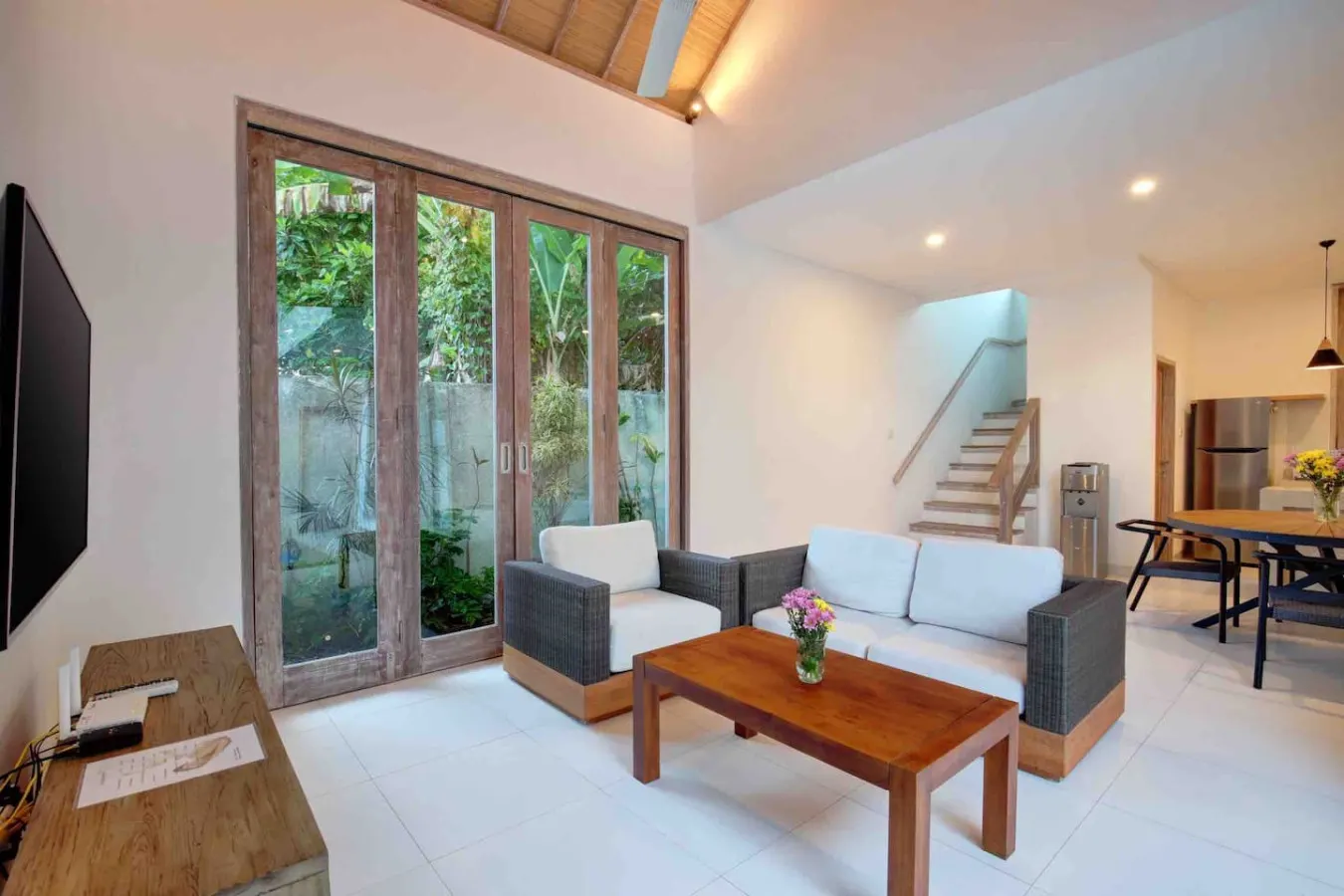 Green Villa A, beautiful villa near central Ubud 11