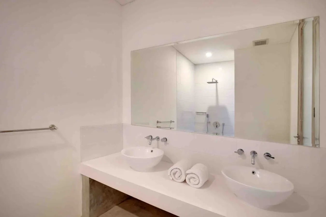 Green Villa A, beautiful villa near central Ubud 17