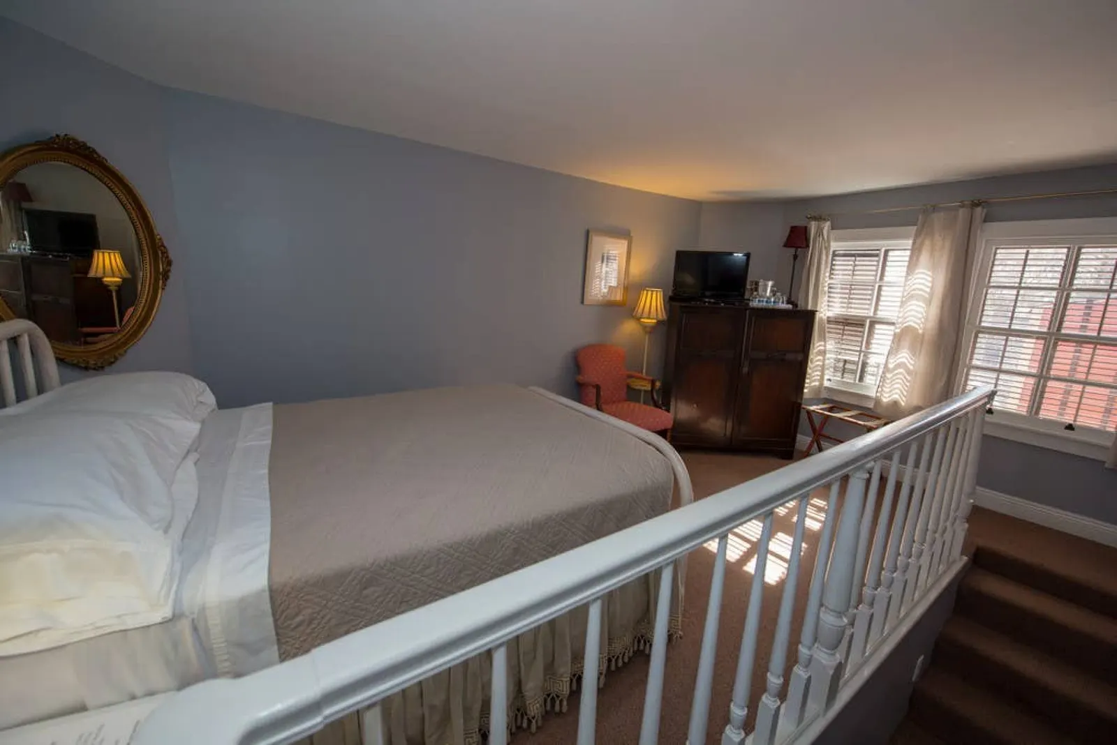 Macarty House-8 bed+10 bath, Great Backyard w/ Pool 10