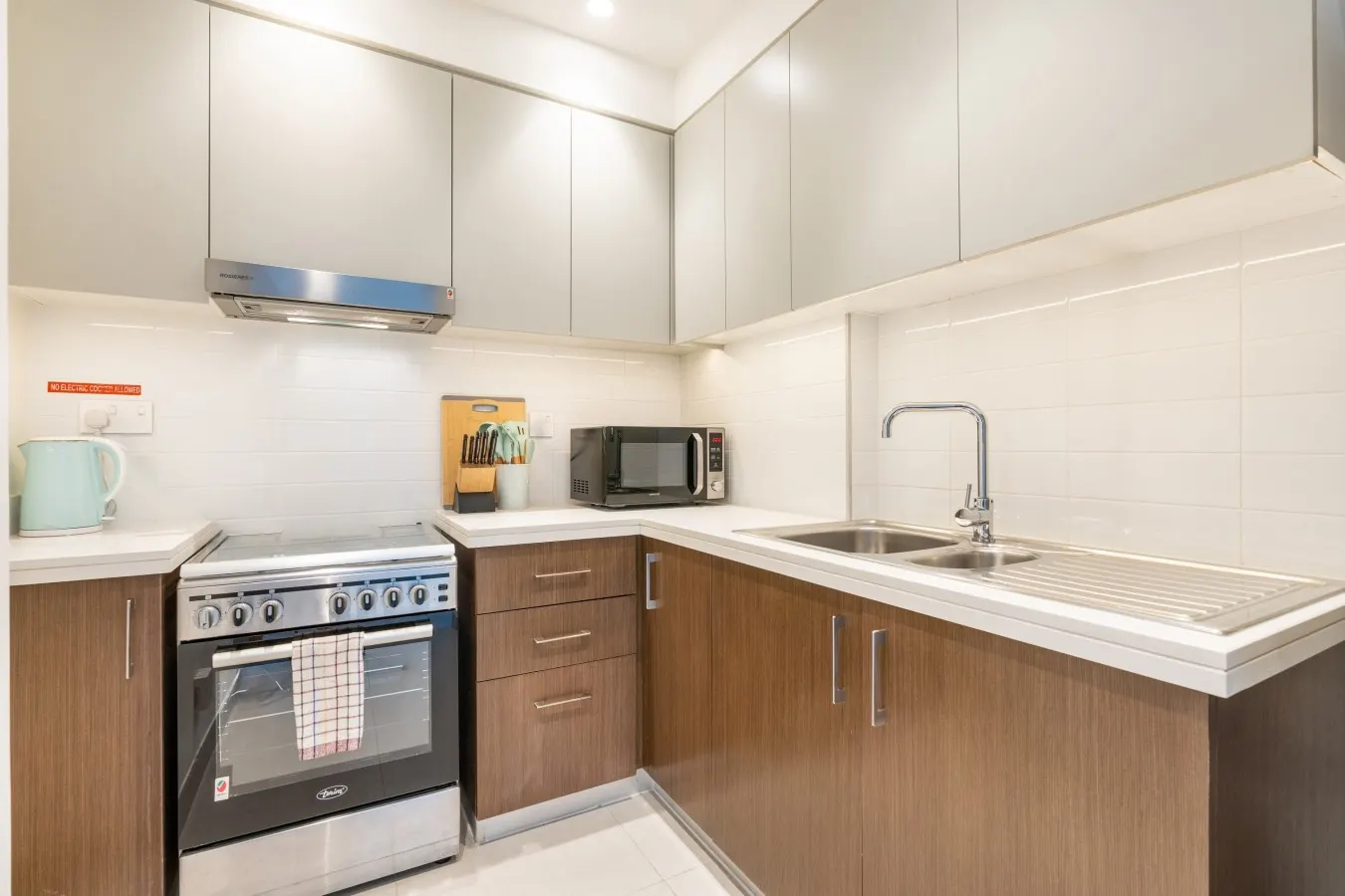 Premium Corner Home steps away from Dubai Mall 11