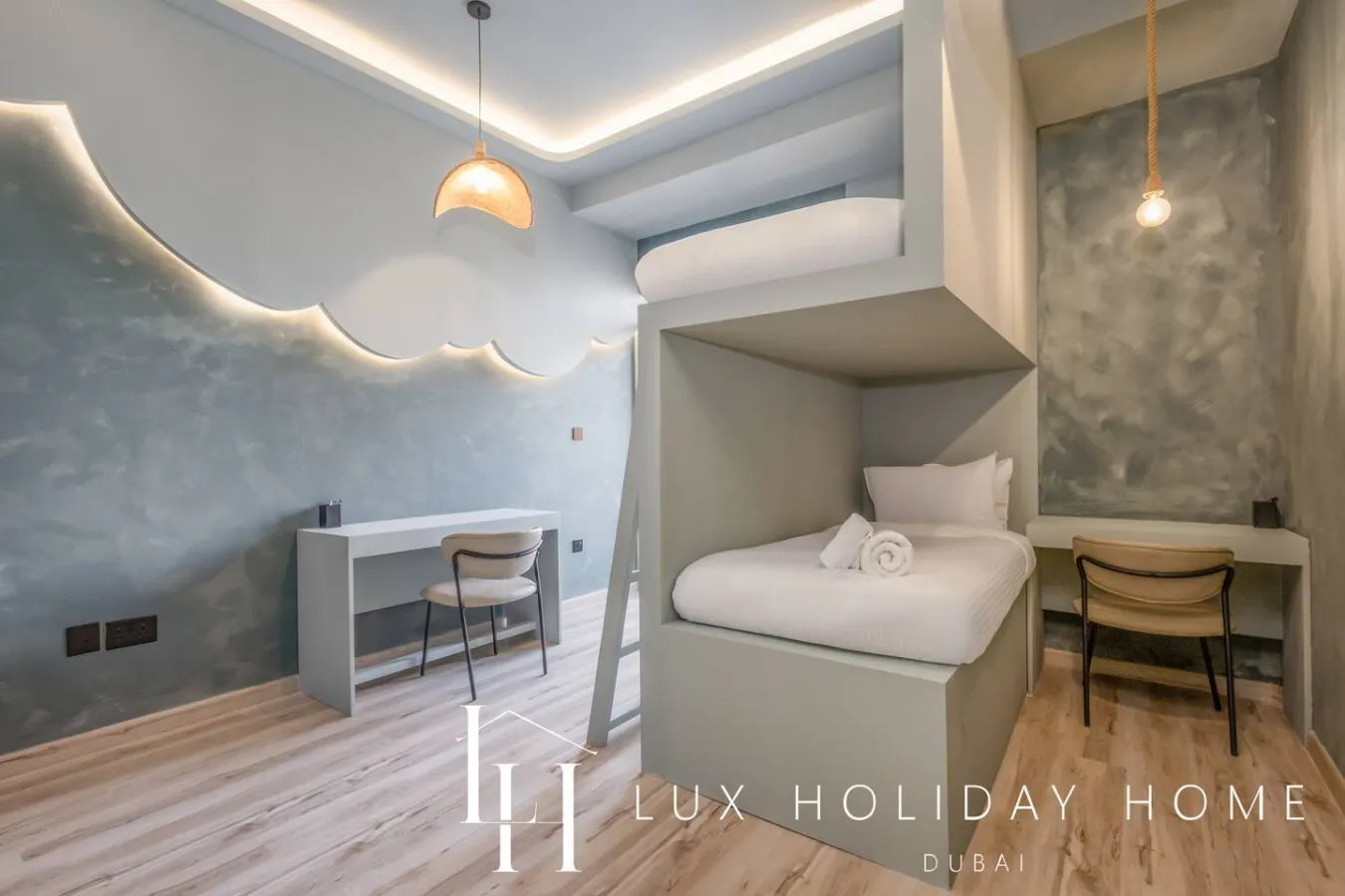 LUX The Contemporary Marina View Suite 7 11