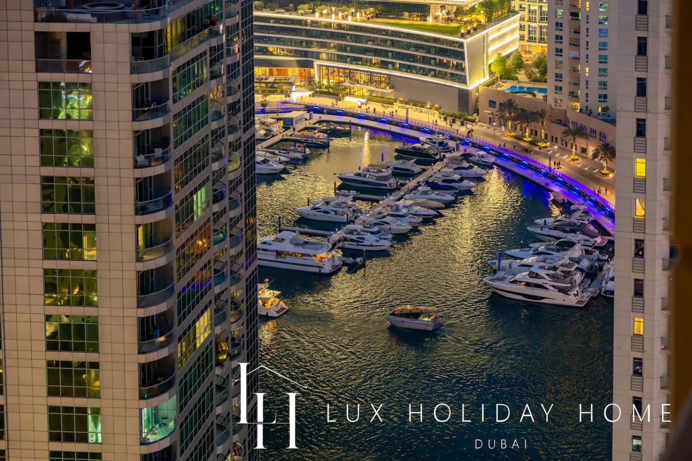LUX The Contemporary Marina View Suite 7 15