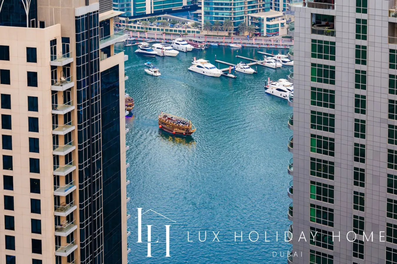 LUX The Contemporary Marina View Suite 7 16