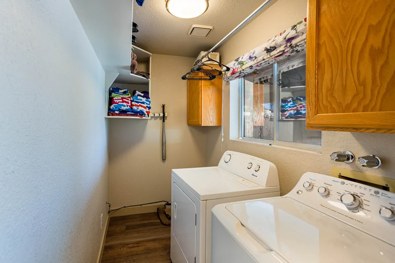 Havasu Challenger - Pool, Spa, Pool Table, Fire Pit 13