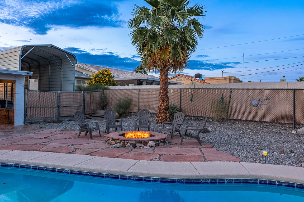 Havasu Challenger - Pool, Spa, Pool Table, Fire Pit — foto 3