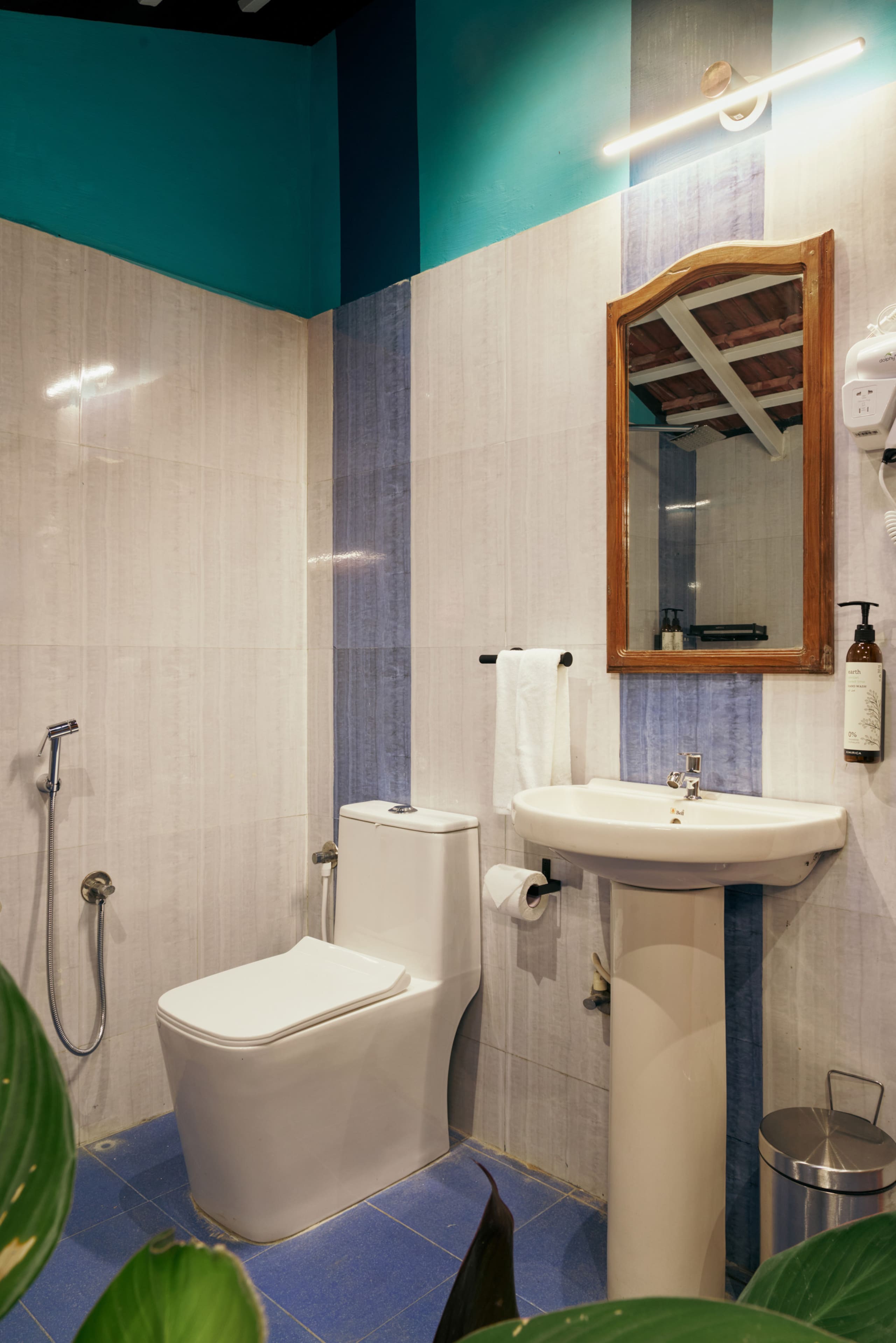 Poomale by Raho Estate View Villa in Coorg 31