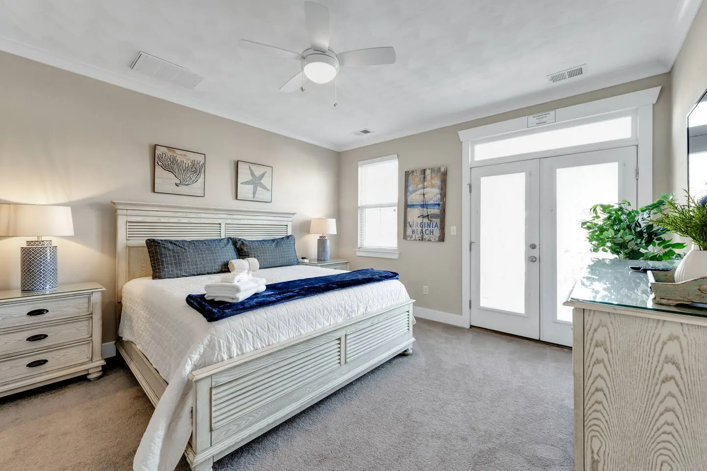 Virginia Beach 4BR Walk to Boardwalk Sleeps 8 20