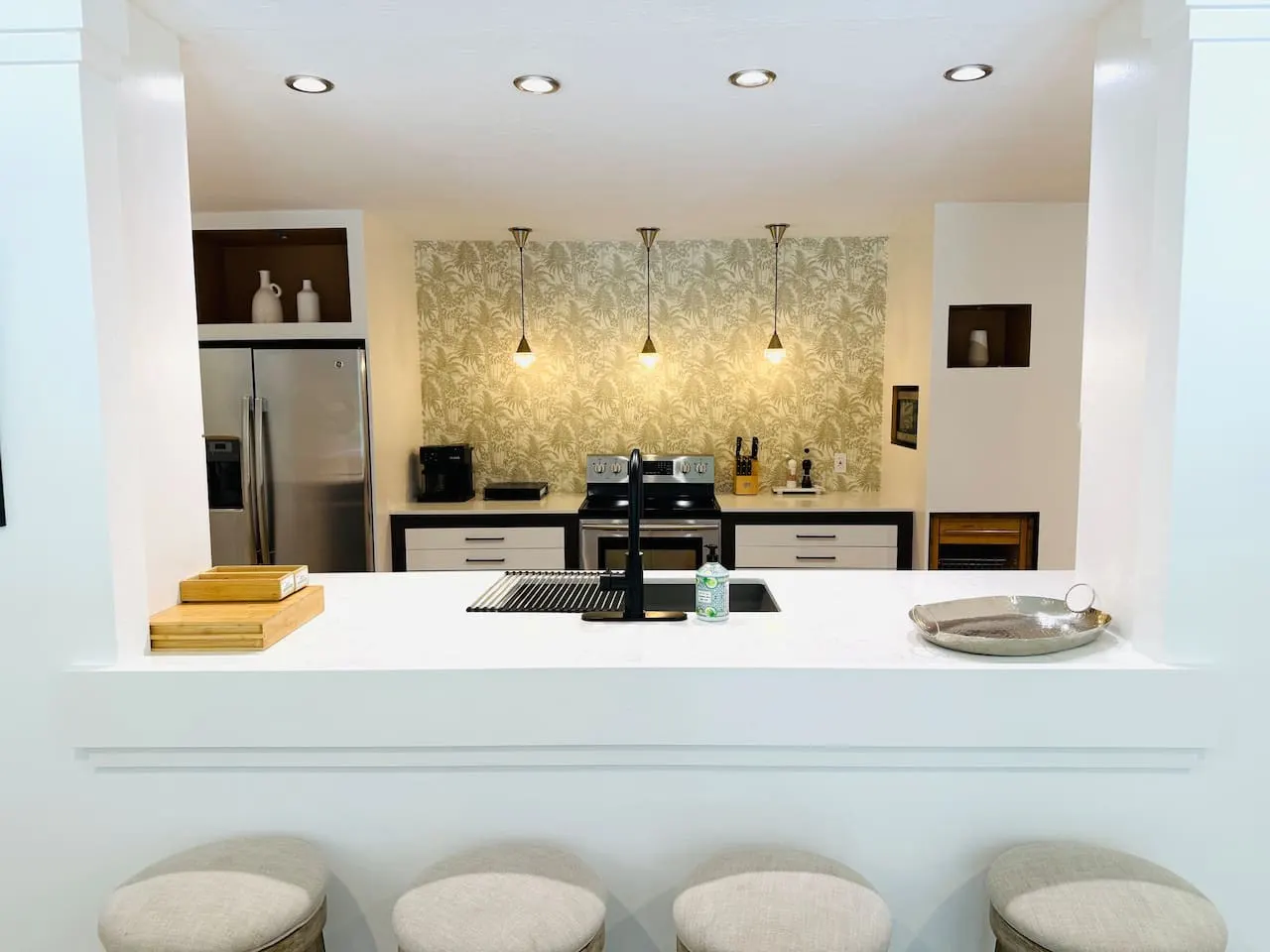 Carltons Cabana 17