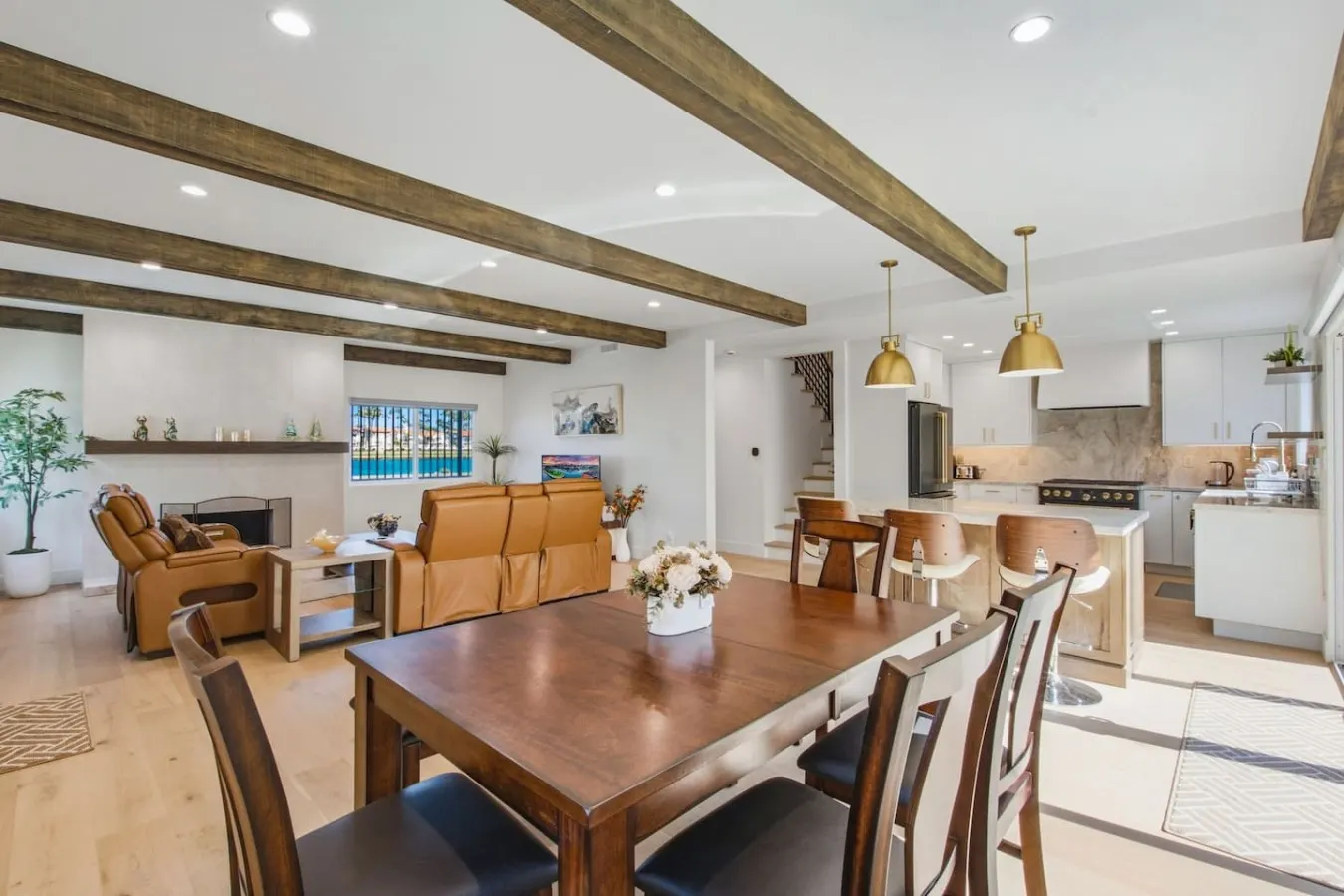 LongBeach LaVerne Beauty - Monthly Rental By Water 9