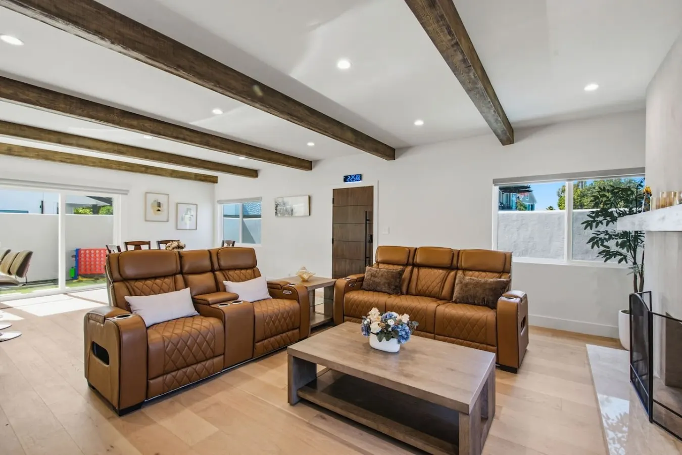 LongBeach LaVerne Beauty - Monthly Rental By Water 12