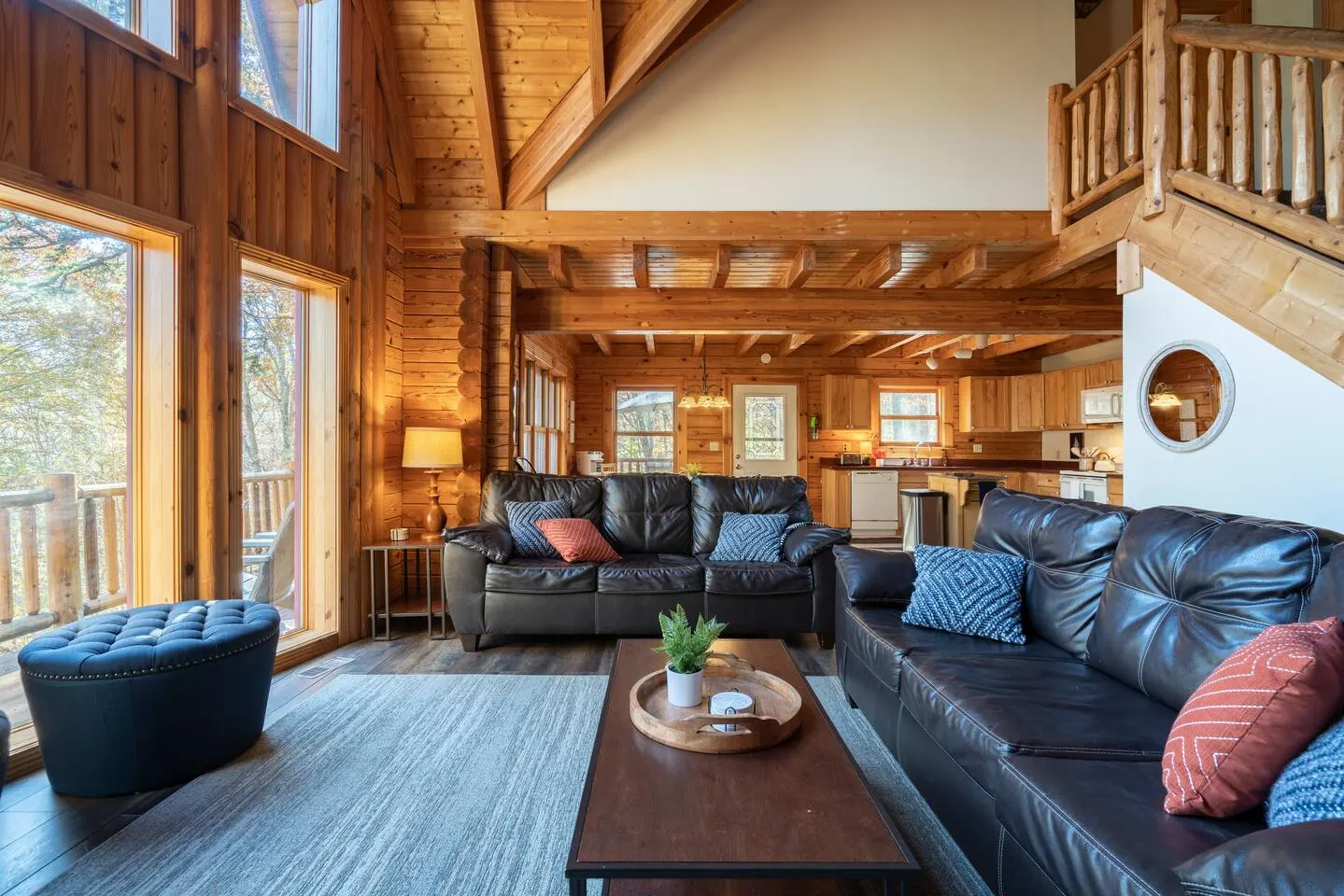 Creekwood Chalet - Hocking Hills with Hot Tub and Near Hiking 18