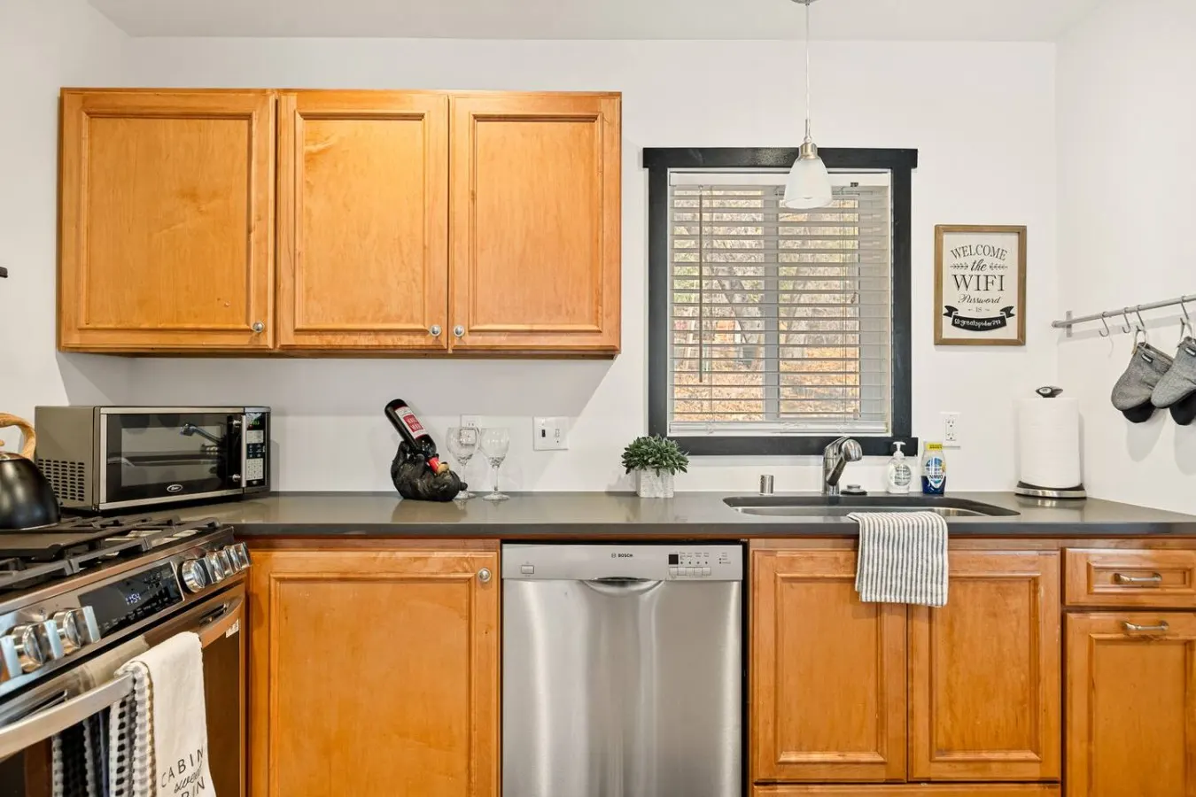 Moonridge Overlook Family 3BR Retreat, Hot Tub 7