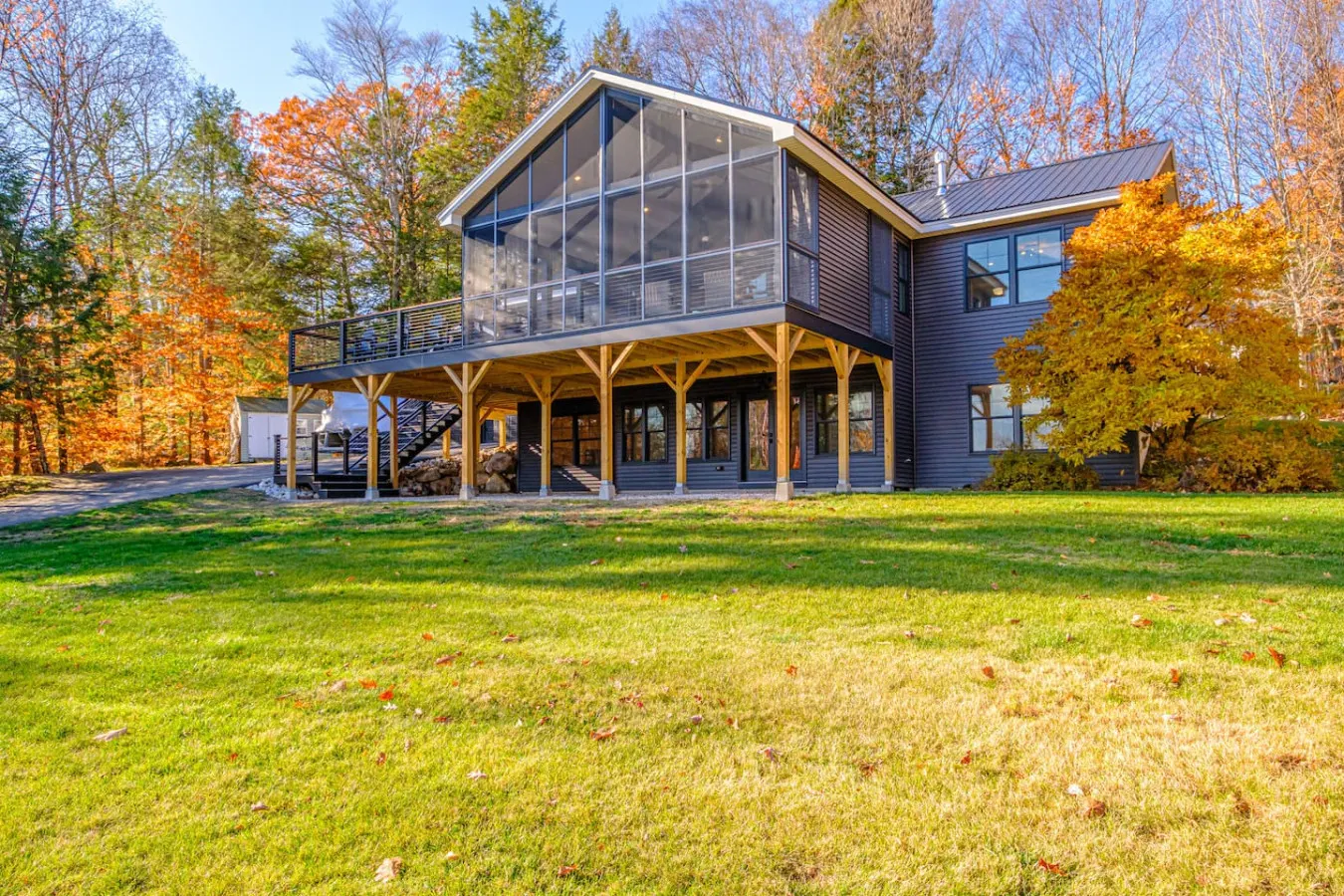 Lakeview Dream- Stunning NEW Luxe Home w. Sebago Views & Shared Beach