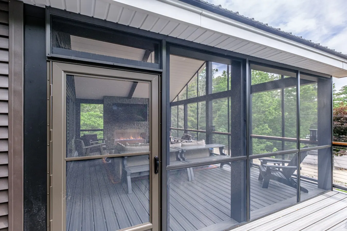 Lakeview Dream- Stunning NEW Luxe Home w. Sebago Views & Shared Beach 9