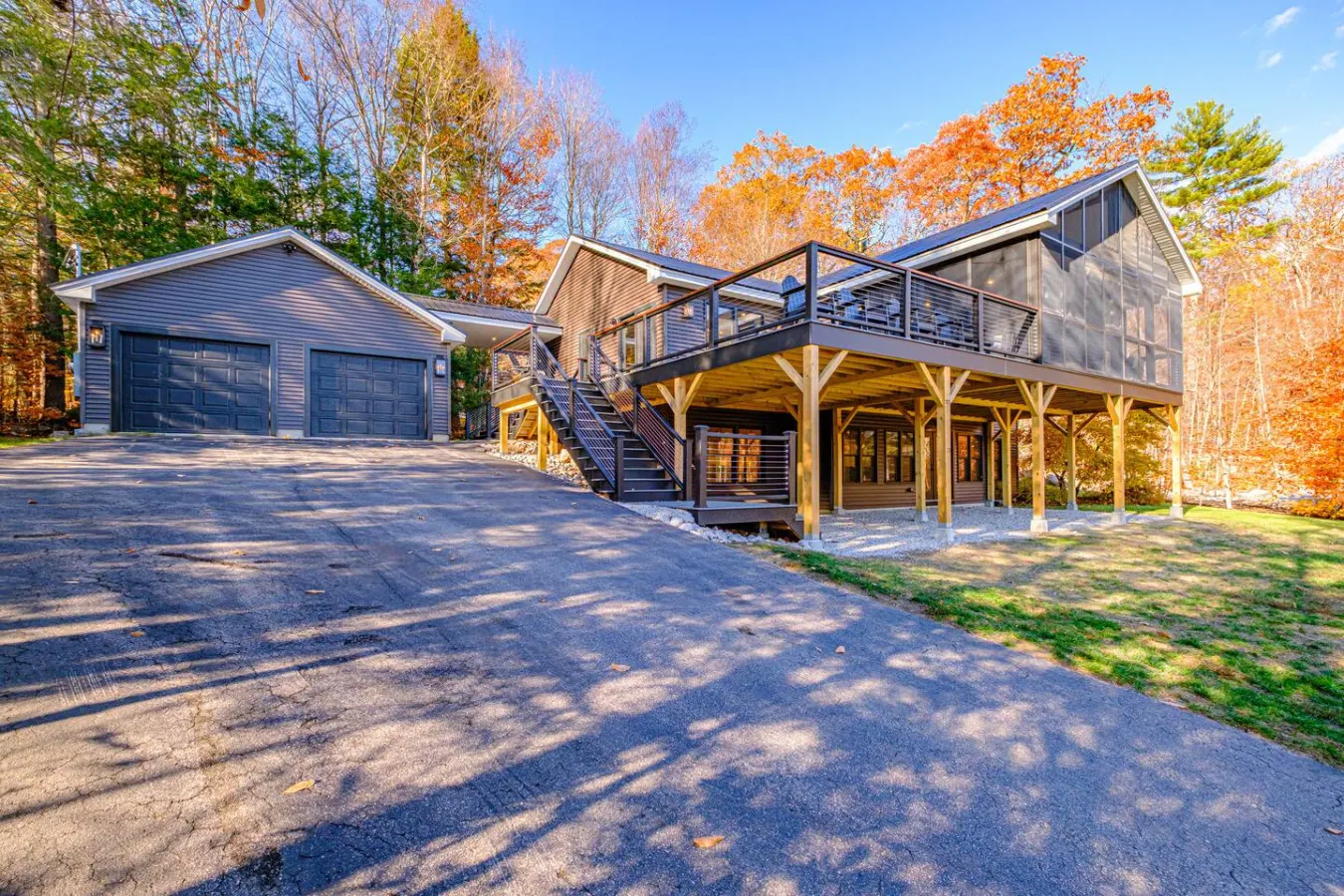 Lakeview Dream- Stunning NEW Luxe Home w. Sebago Views & Shared Beach — photo 4