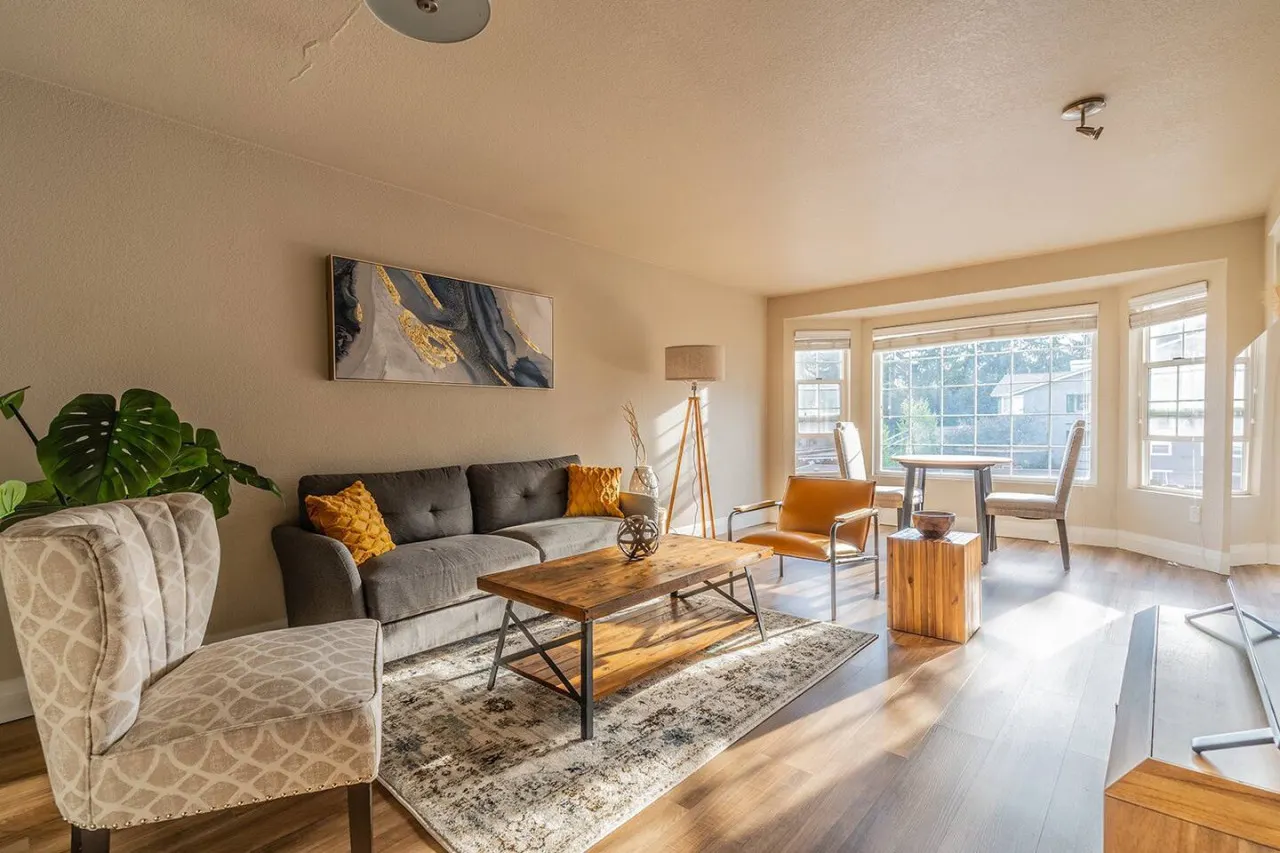 Modern & spacious 1 bedroom apartment 2