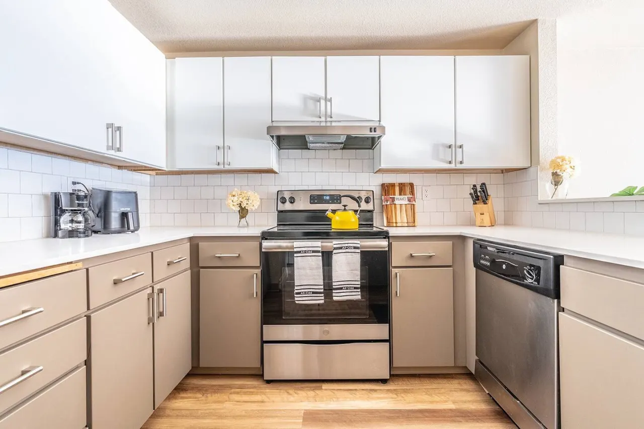 Modern & spacious 1 bedroom apartment 7