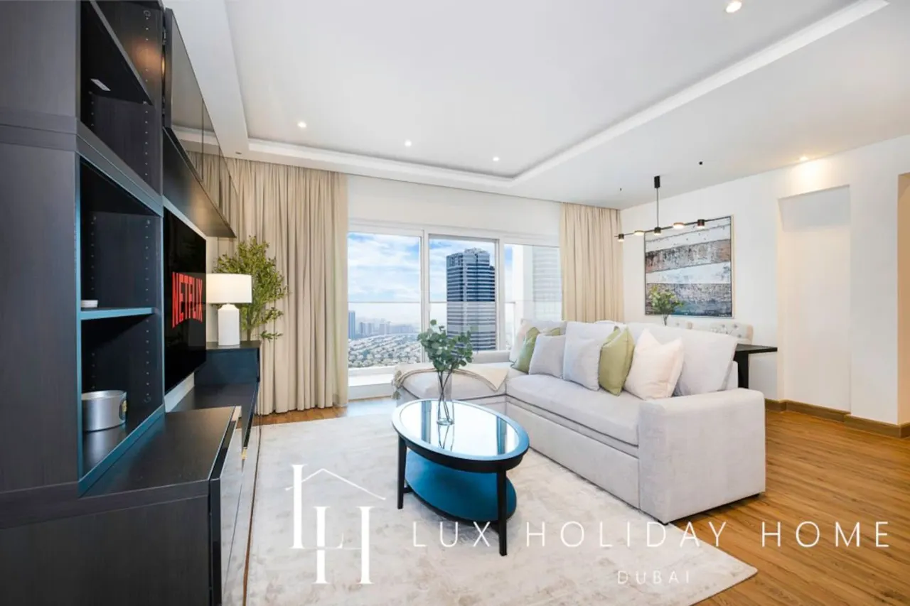 LUX | The Bonnington JLT Suite — photo 3