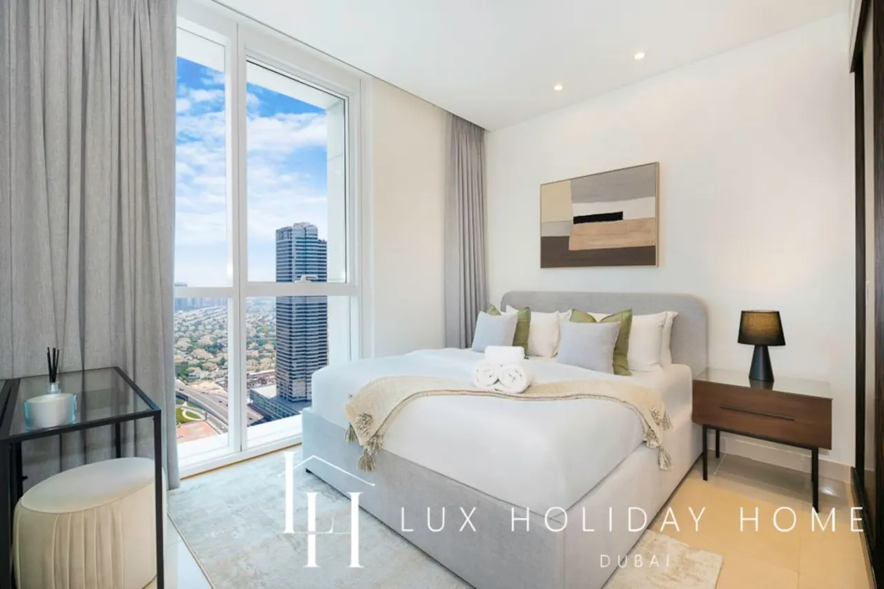 LUX The Bonnington JLT Suite 7