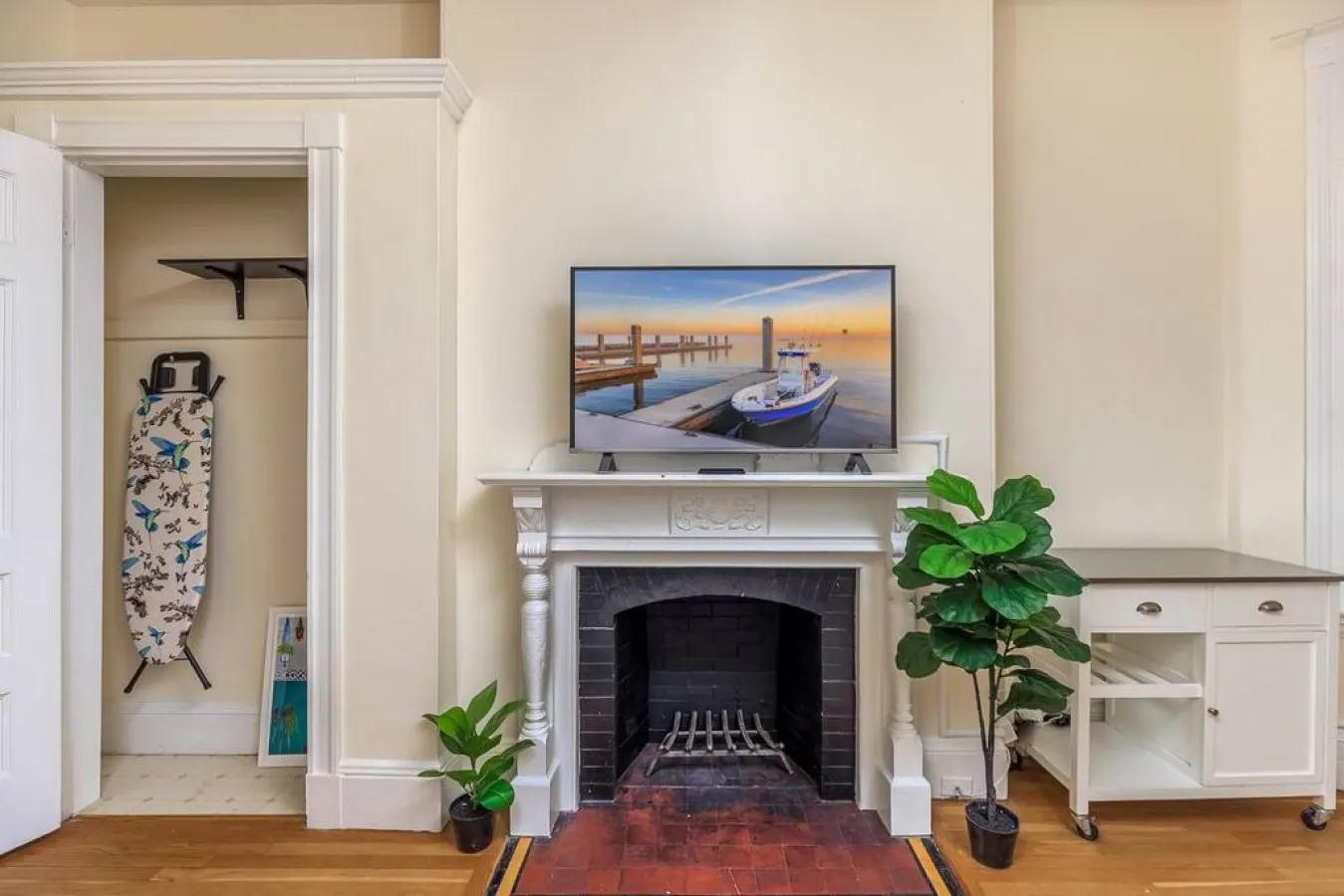 Cozy Back Bay 1Br / 1Bth 6