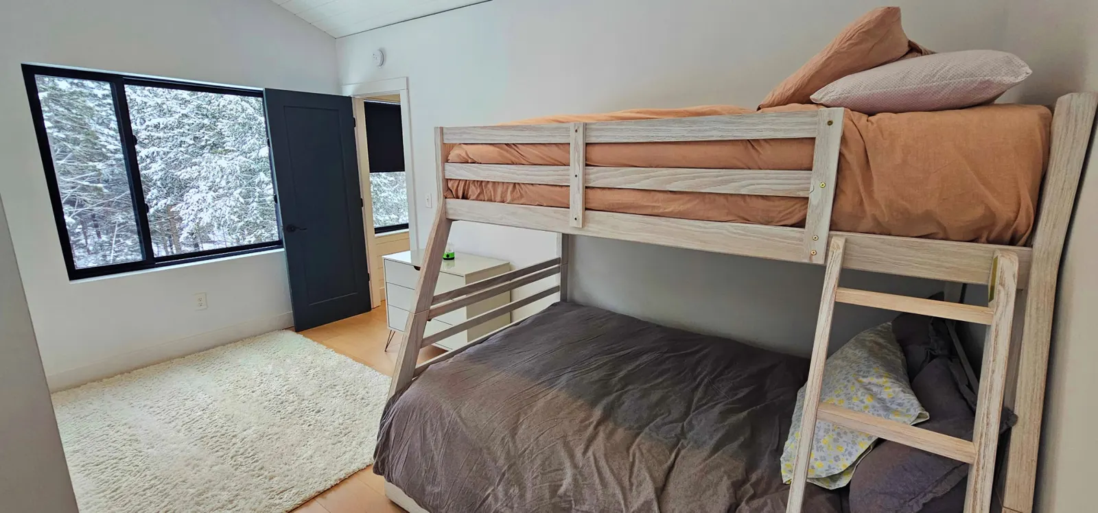 Modern Moosehead Lake Chalet 17