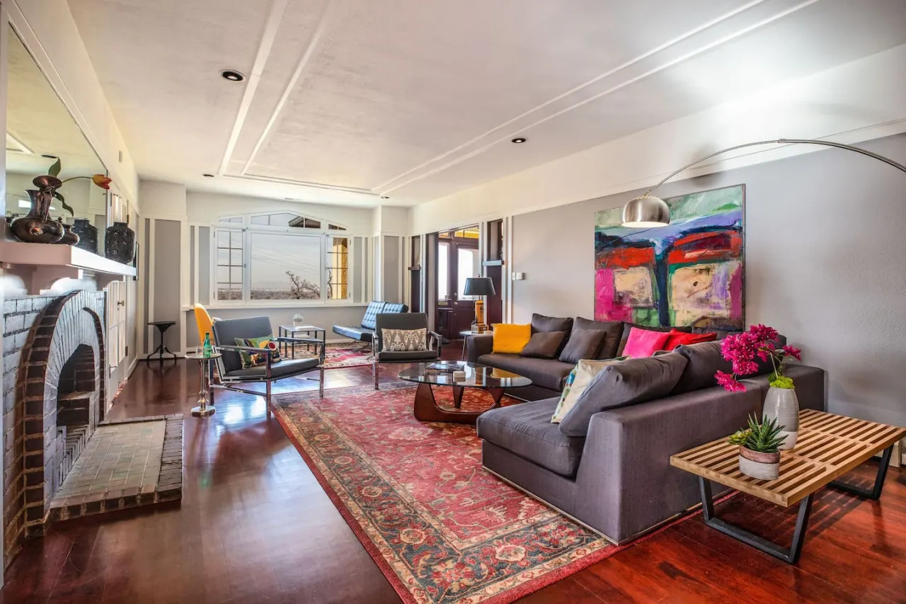 Extraordinary Capitol Hill Home! — photo 4