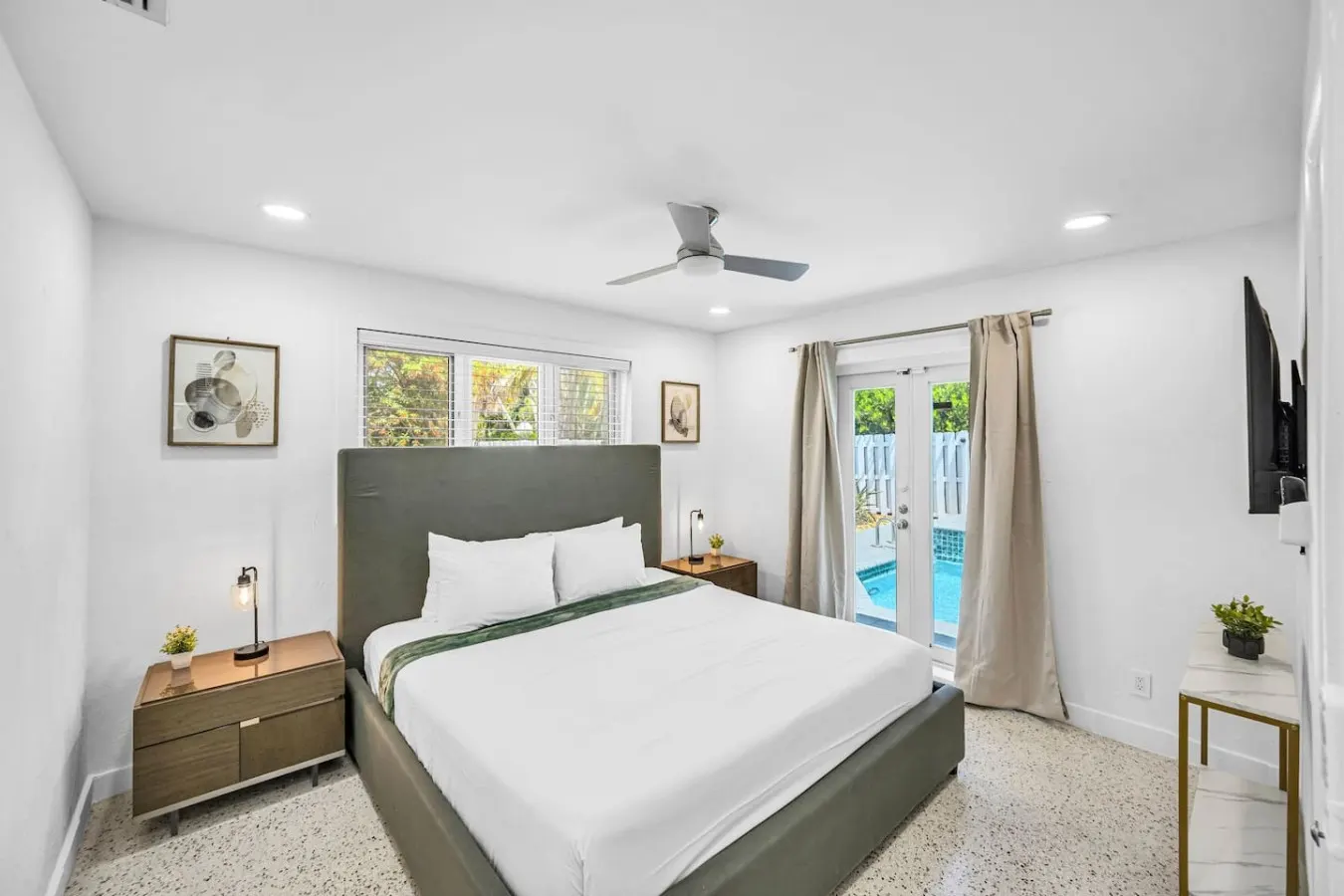 Casa Palma Pool 4BR Coastal Home Near Beach 15