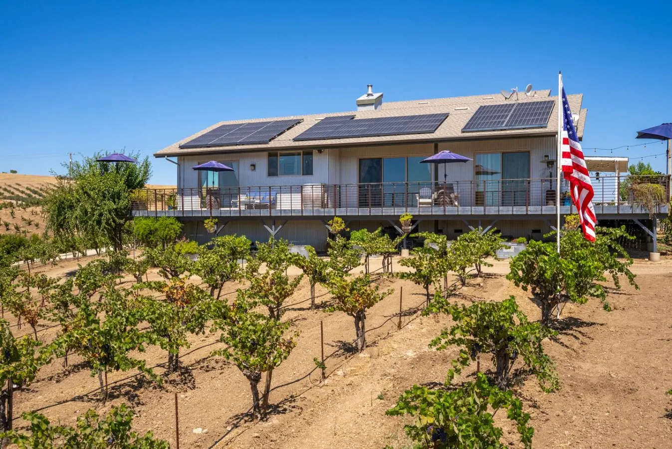 Romantic Vineyard Retreat with EV Charger 15