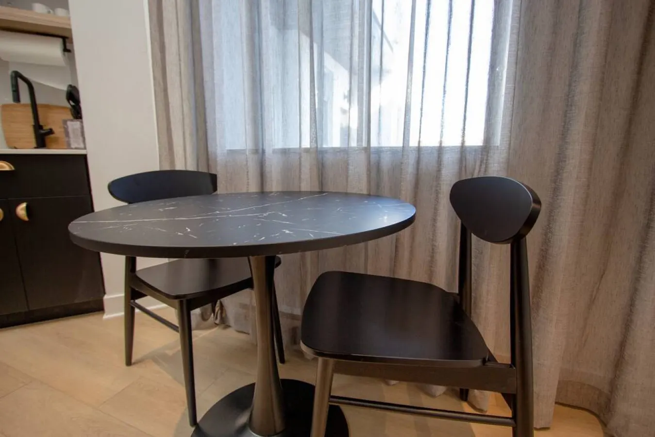Studio5/Plateau/St-Denis/Terraces/SelfCheck-In/AC 2