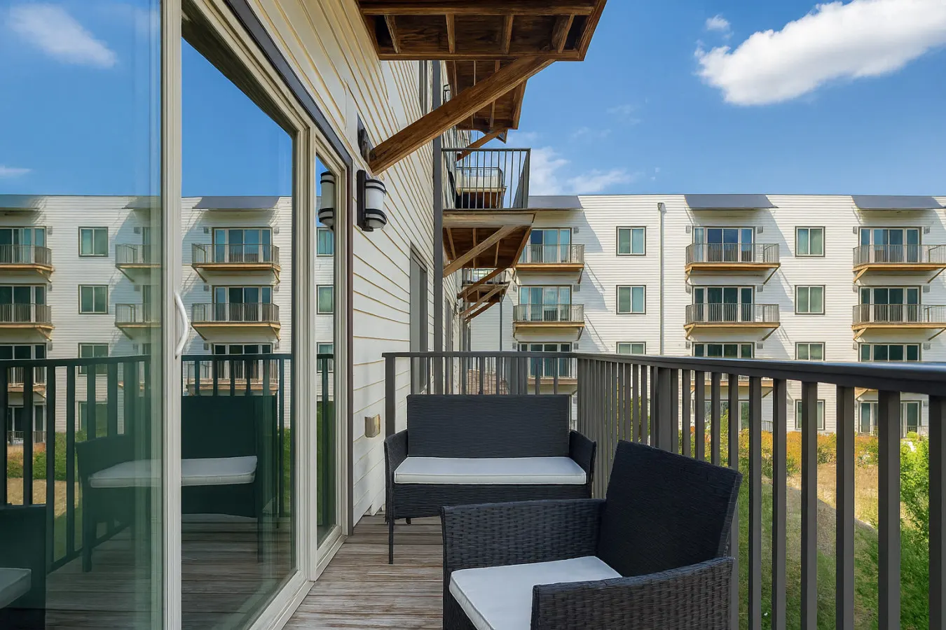 Spacious 2BR/2BA Condo Across from UAB 3F 9
